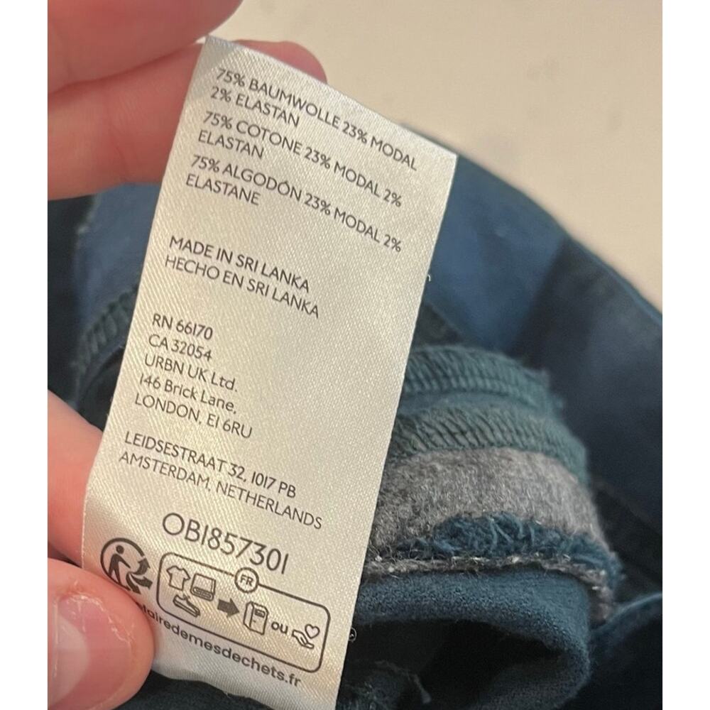 Anthropologie Pilcro Pull-On Retro Flare Velvet Jeans Pants Size 27 - Picture 7 of 12